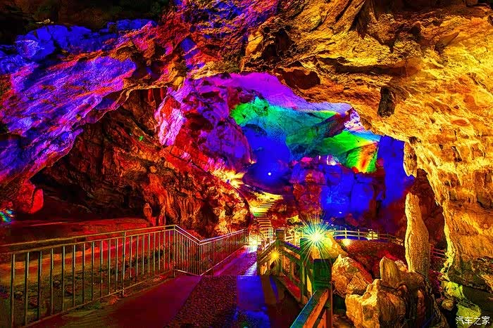 世界溶洞极品梅山龙宫