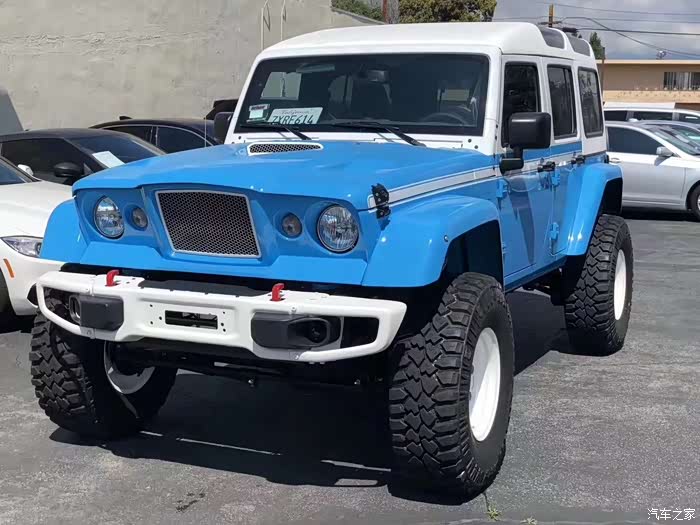 国内首台正规进口合法上牌的m715正式交接试车