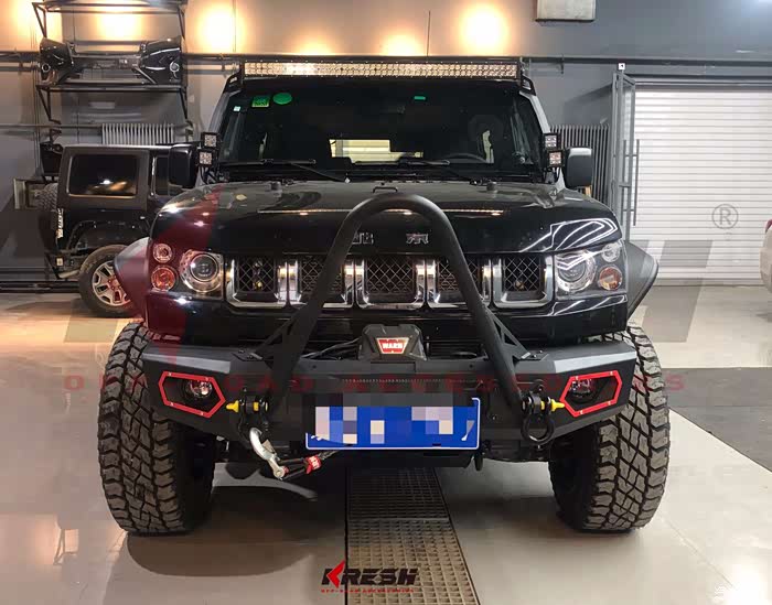 【改装案例】bj40两门版改雷神轮眉 内衬,雷神前杠,后杠