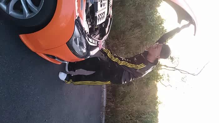 r论坛 开gtr应该穿这个衣服 gtr队服 在各种汽车为主的影视动漫作品里