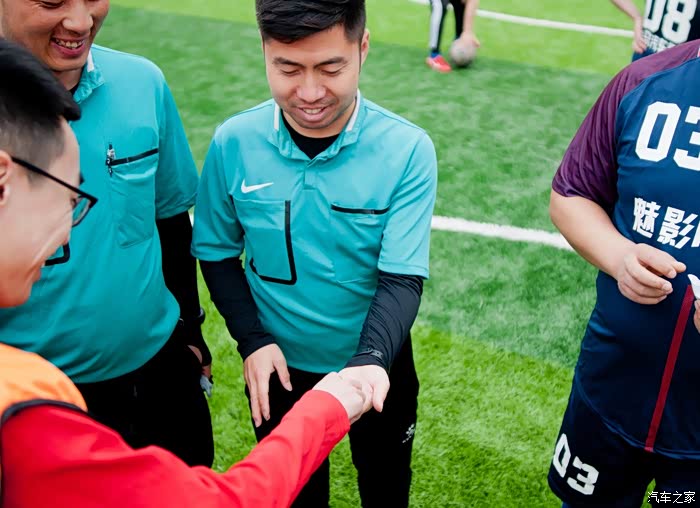 【黑衫老幺】--2018马自达西安之队足球赛