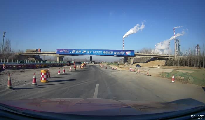 【幻速s6尊享红】东营回济南跑高速,沿途赏风景测油耗