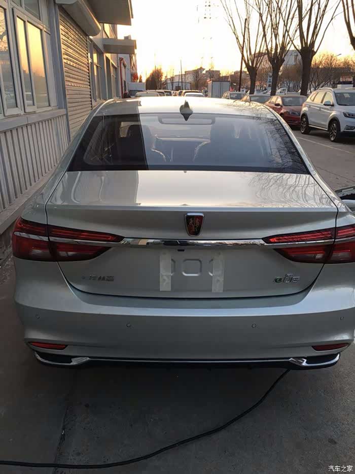 【图】外观看上去挺大气的_荣威i6/ei6论坛_汽车之家论坛