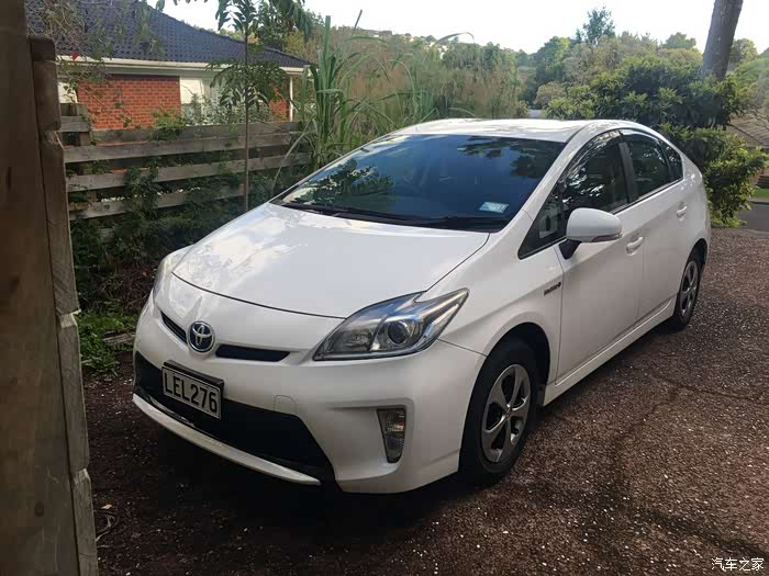 新西兰入二手2012年第三代普锐斯