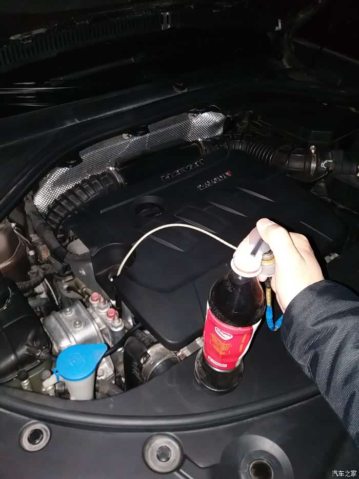 分享一个抽出多余机油的方法