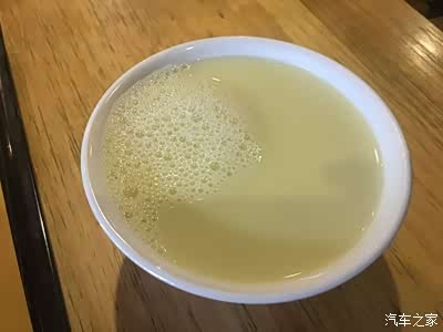 来碗纯正冰泉豆浆