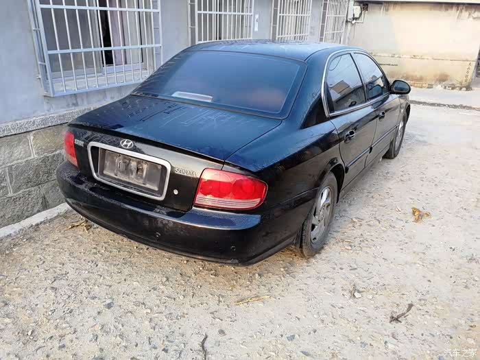 刚收一台06年老索纳塔一手车真是不错