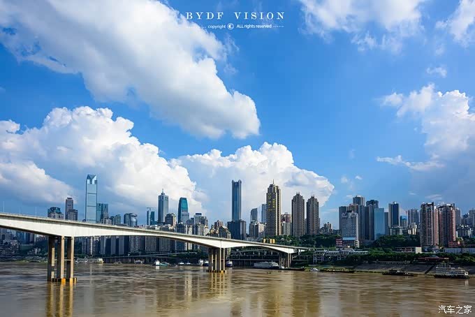 上天入地穿山越江深度体验网红城市重庆