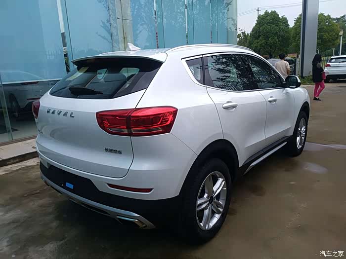 提回红标白色哈弗h4