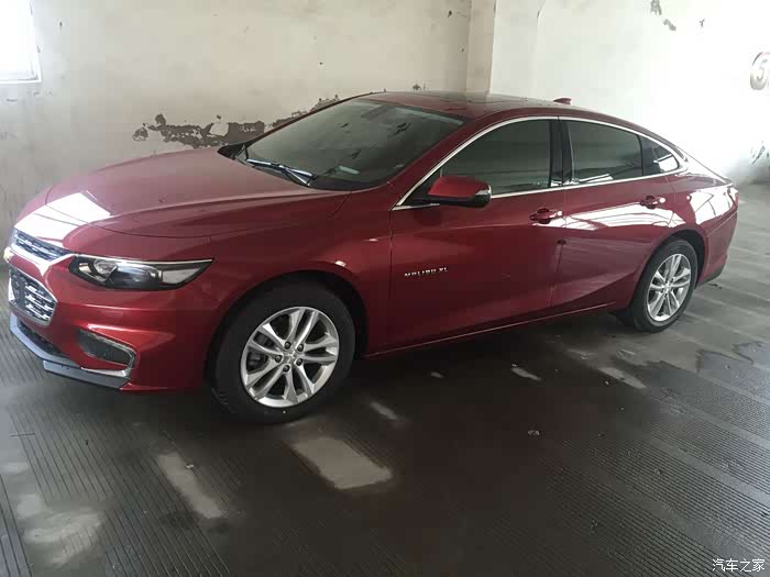 少见的红色阳光下很骚的迈锐宝xl提车