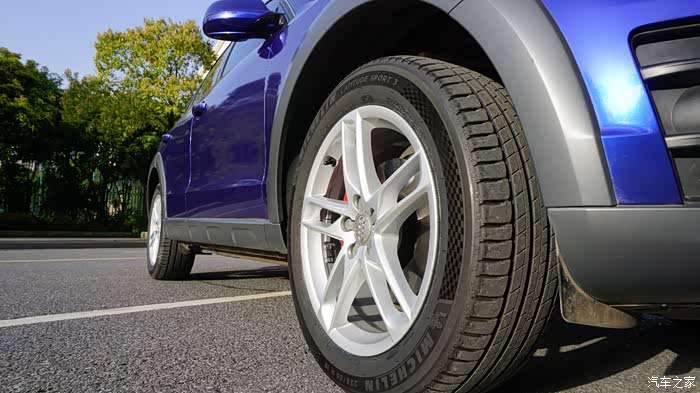 臣服米胖子颜值的巅峰换限量版米其林揽途sport3战靴