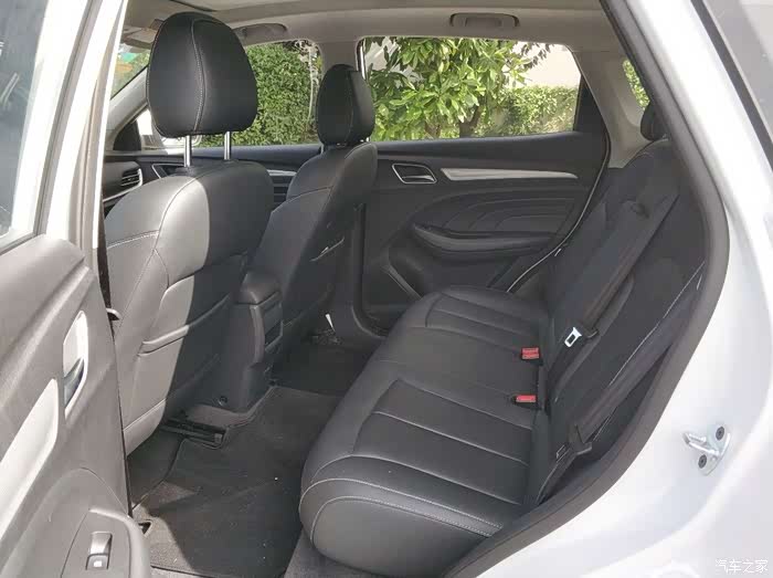 荣威rx3自驾,炎炎夏日中的一抹绿色