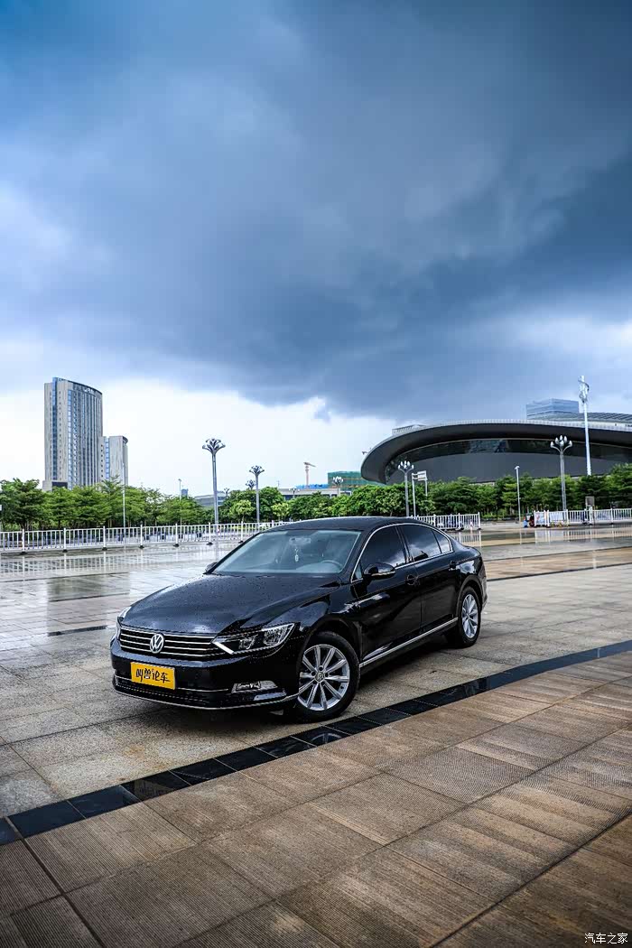 【叫兽论车】大众迈腾,当评测遇上了"事故车"鉴定,这水太深!