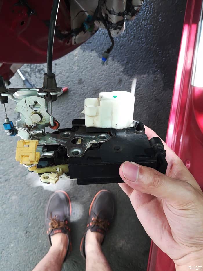 【图】门锁失灵-diy更换门锁_悦翔v3论坛_汽车之家论坛