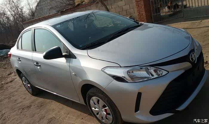 银色威驰也很好看