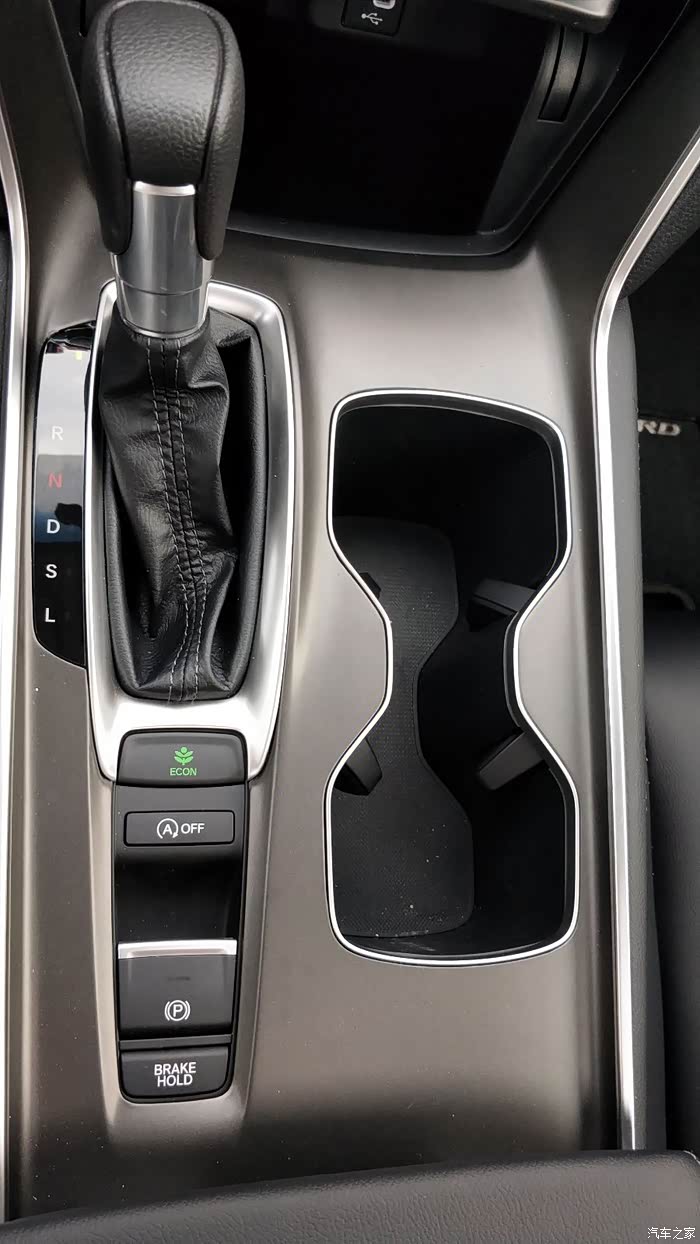 看到你就是我最喜欢车,十代雅阁