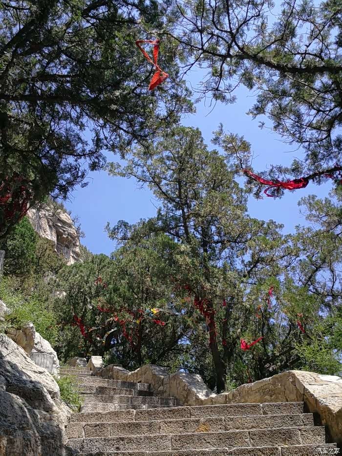 自驾游千年古刹长清灵岩寺