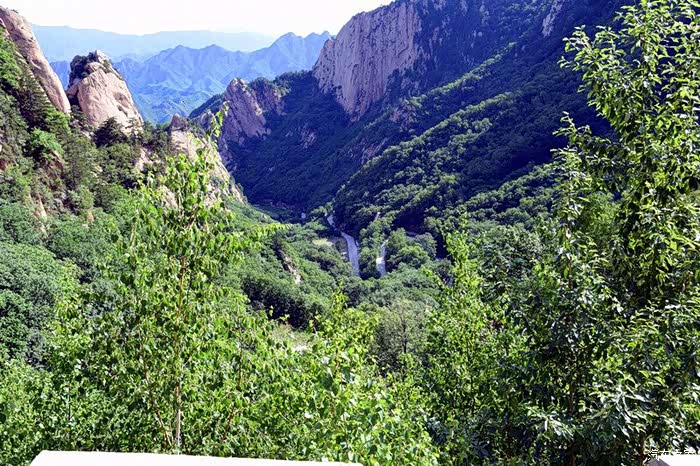 【天津博派摄影小组活动日】云雾缭绕的雾灵山采风