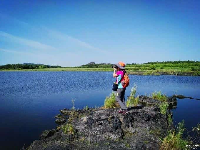 盛夏酷暑难耐,带着老婆孩儿畅游五大连池!