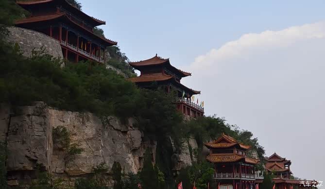 避暑加探险向着河南朝阳寺出发