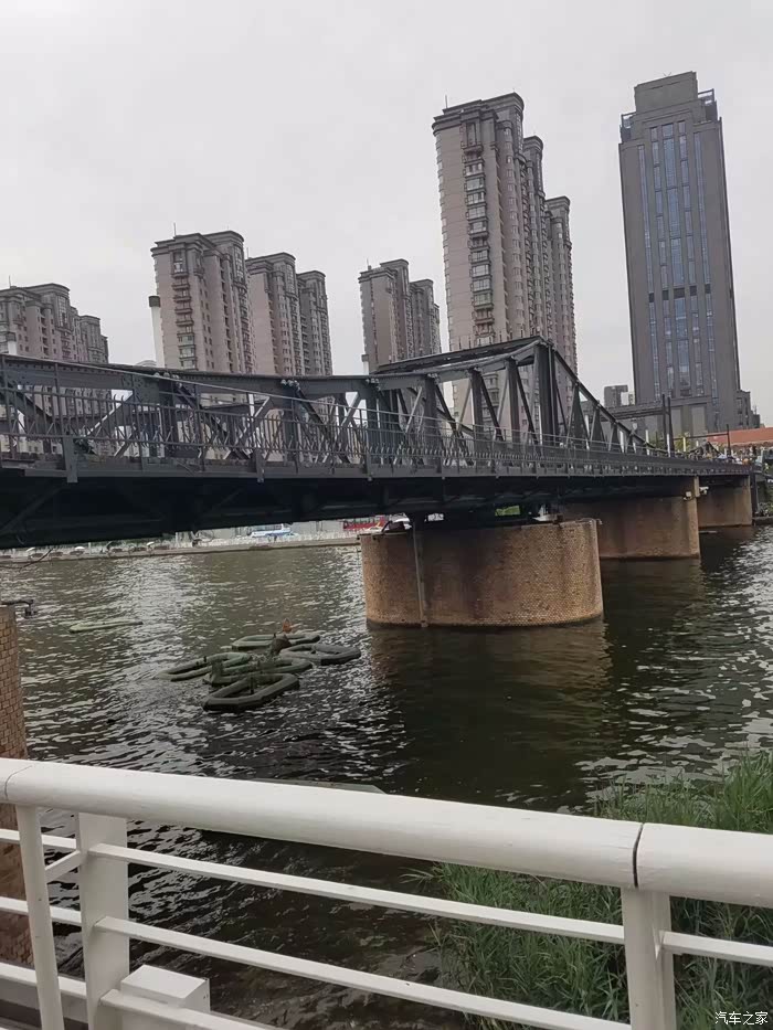 转动天津之眼漫步第五大道俯瞰海河带你玩转天津