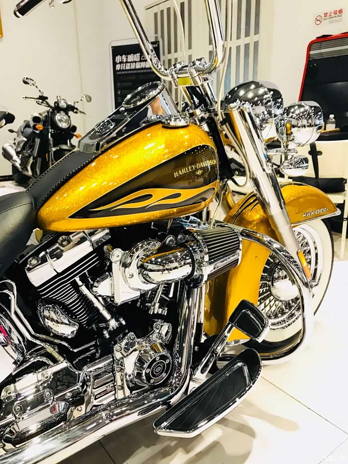 2016款 大贸豪雅 爆改匪帮 欣赏