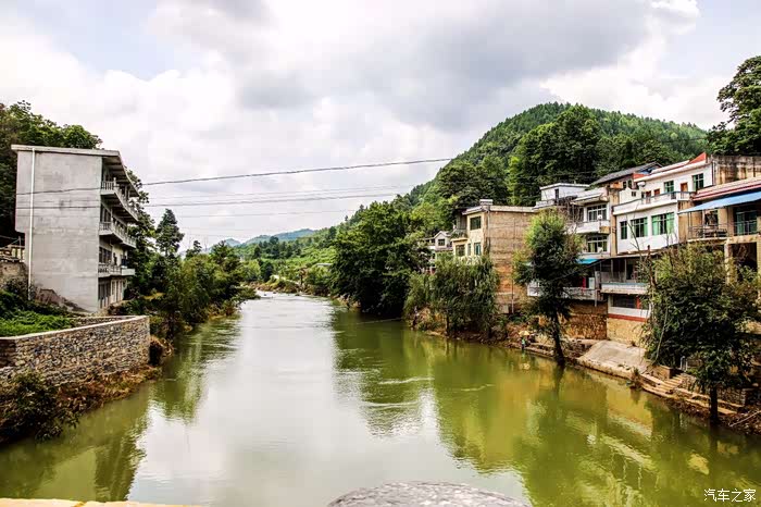 3204 | 回复: 7 贵州论坛 遇见"蓝朋友"我的七月蓝莓采摘之旅 板当镇