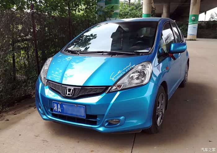 坐标长沙出二代飞度11款13mt巴黎蓝