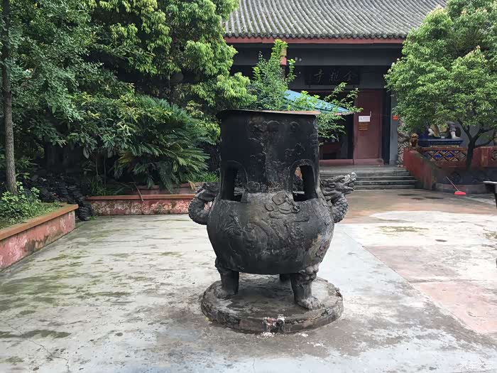 四川长安suv联盟骑云飘飞驾车登金龙寺