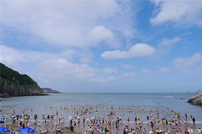 從炮臺山來,我們又去了大沙岙海濱浴場.