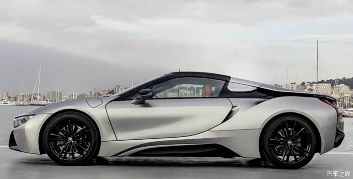 i8roadster发布宝马双座敞篷车