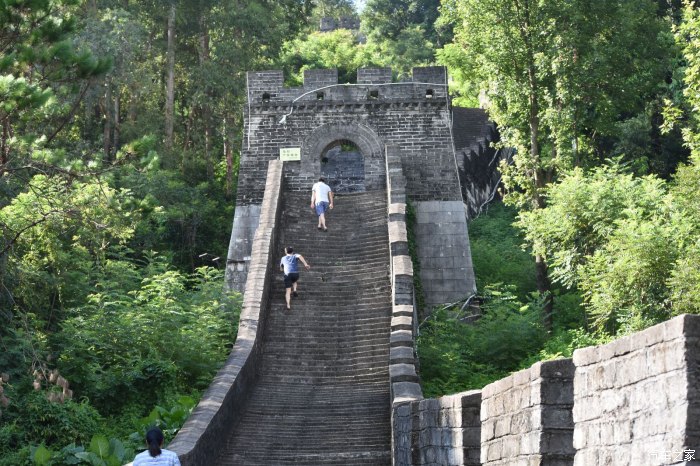 深圳求水山公园长城图片