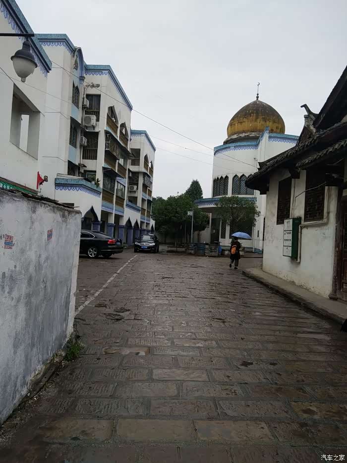 四川长安suv联盟走进身边的回族文化孝泉清真寺