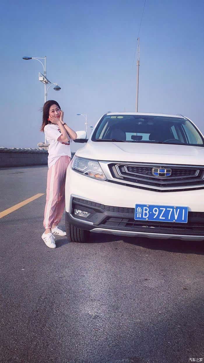 【青岛远景suv车友会】潇洒的拍,美女同事当车模
