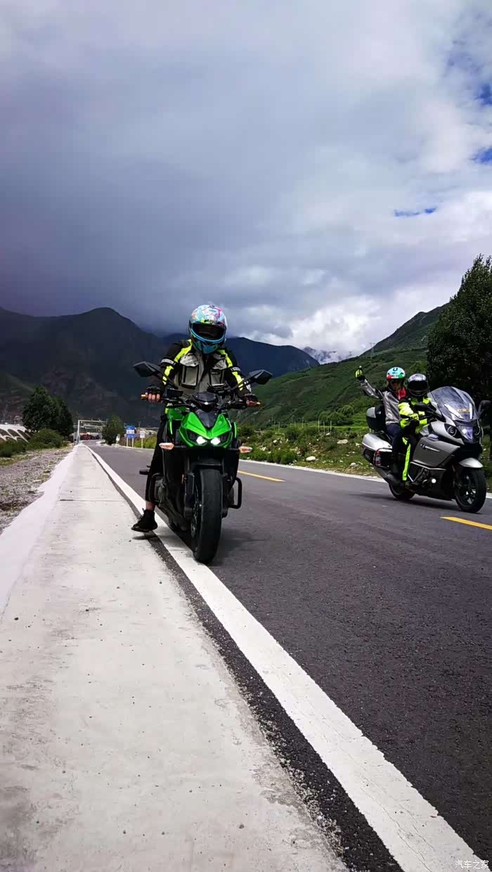 单骑摩旅西藏我们一直在路上