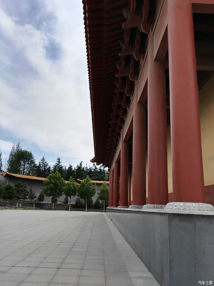 济南帝豪gs车友会危山景区自驾游元音寺拜大佛