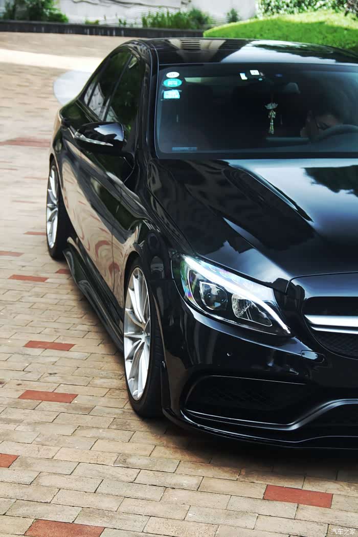 【图】告别黑武士风格 优雅模式开始 w205表面改装作业_奔驰c级论坛