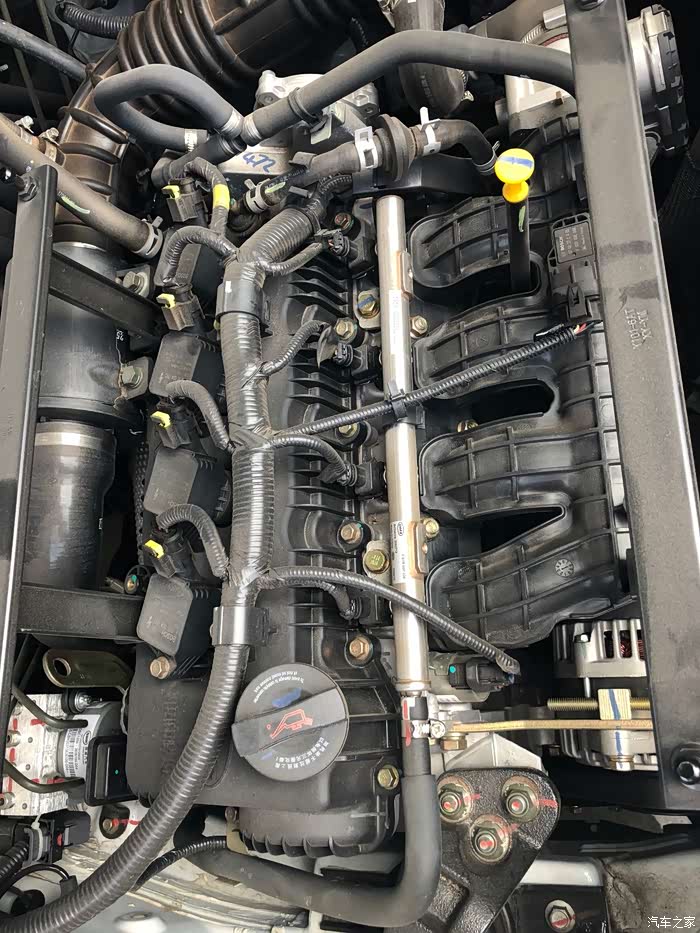 看看斯威x7的发动机舱有懂行的可一点评下吗