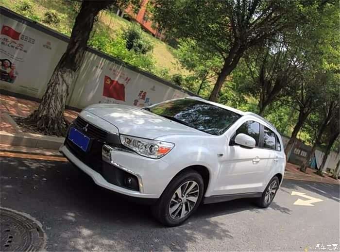 虽然小炫只是一款紧凑型suv看着小,但是他动力却比想象中强劲,而且