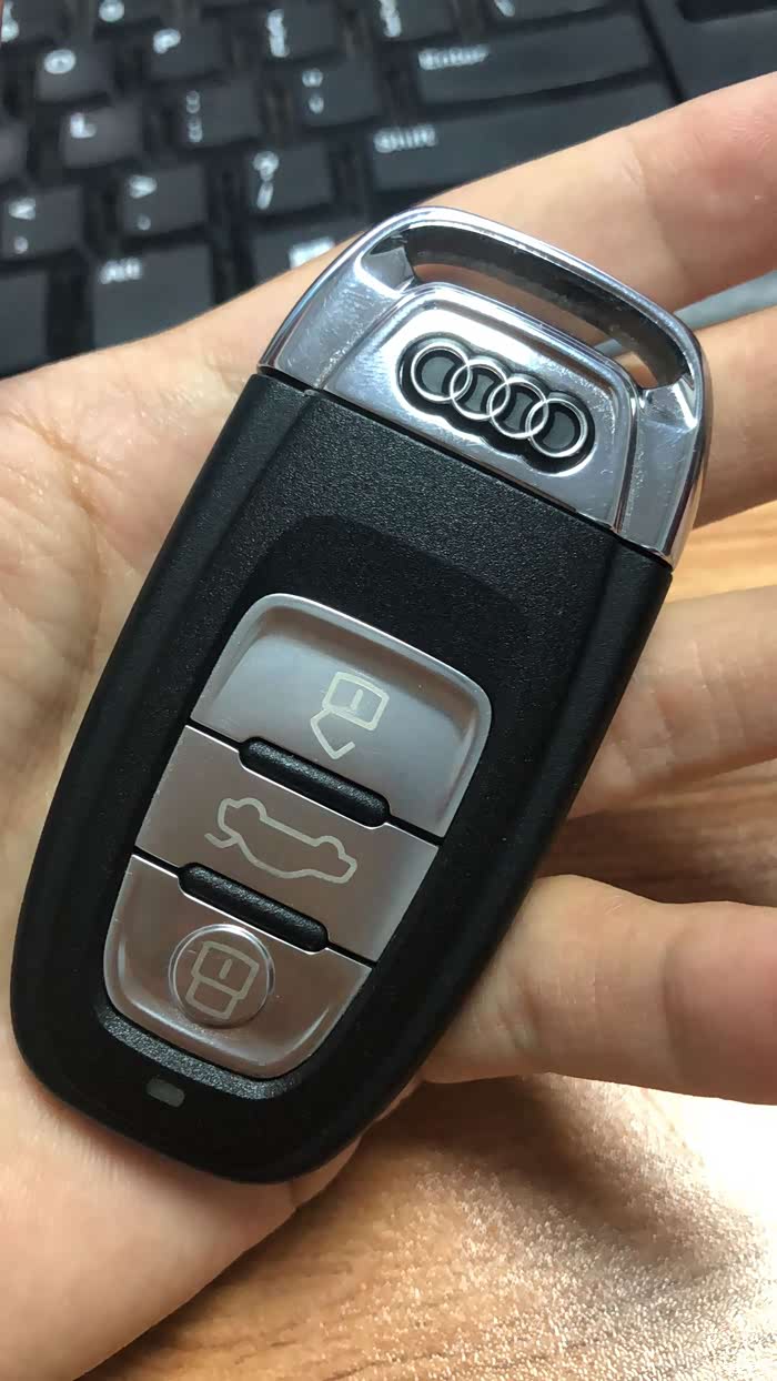 89年大学生艰苦创业7年提奥迪a6l3.0t补交完整作业 坐标嘉兴 求精