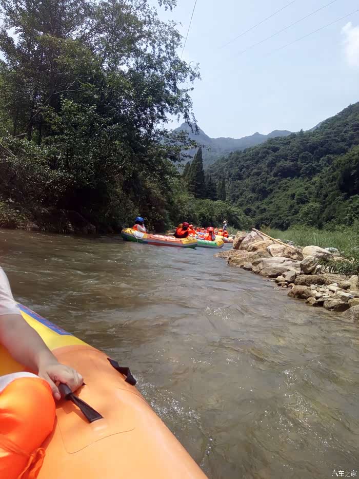 申精我与远景suv说走就走的旅行宜昌横鼎漂流两日游