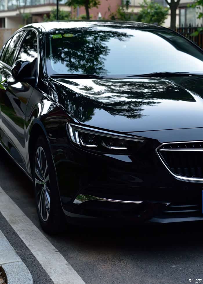 男人的选择,永恒的黑色,等待你来驾驭!(23张黑色新君威特写)