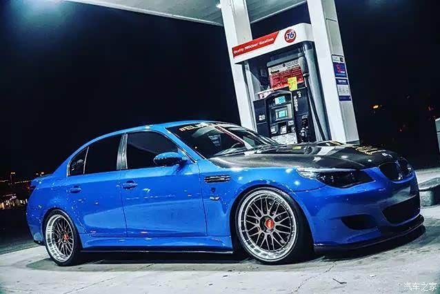 宝马m5(e60)改装案例 "狂热野兽"