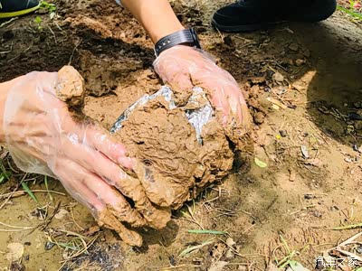 事情总能帆风顺当切准备妥当准备活泥巴穿最后层外套时发现水管出水