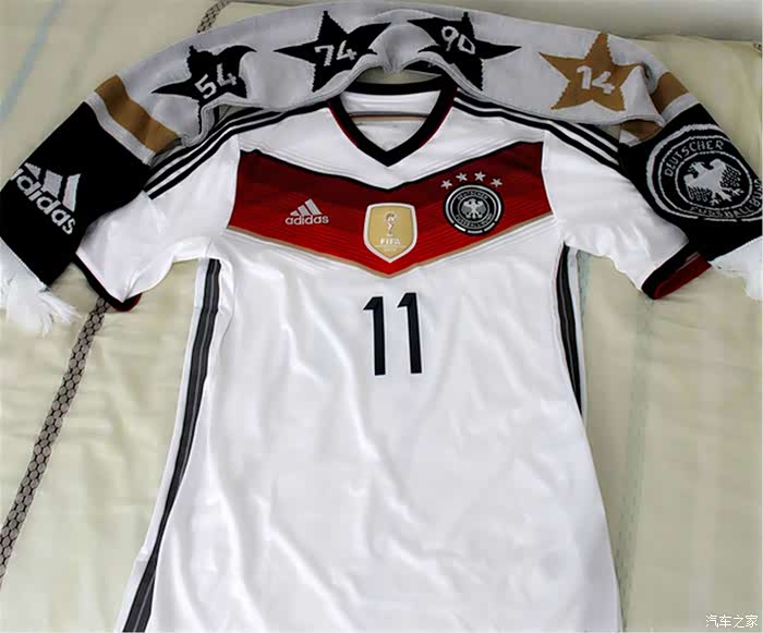 世界杯圆梦记要晒就晒自己的珍藏我偶像克洛泽的球衣