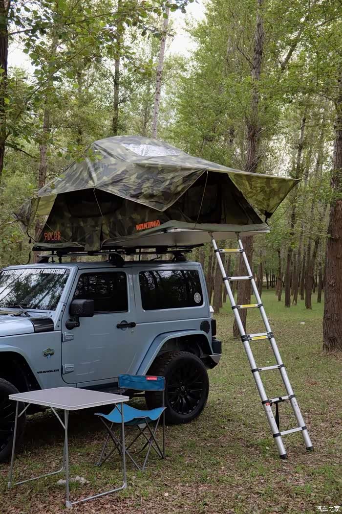 两门版牧马人加装yakima车顶帐篷