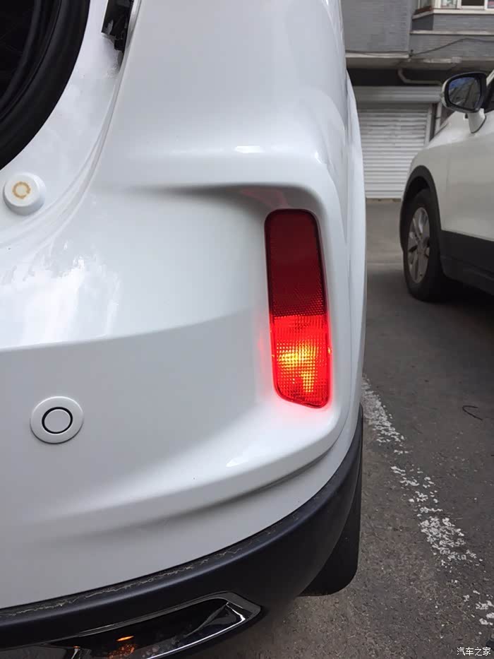 【图】给小x加装后雾灯_奔腾x40论坛_汽车之家论坛