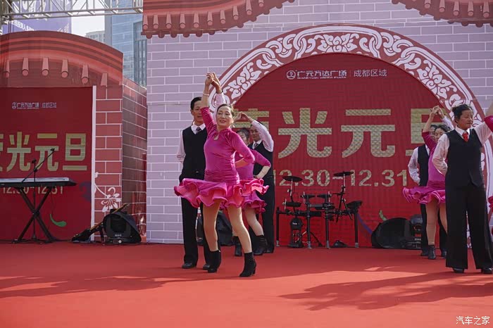 舞蹈欣赏--雪绒花。