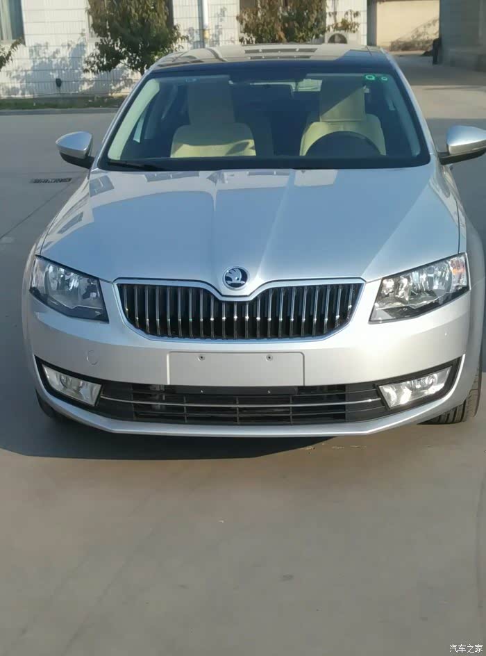 银色和灰色的实车照片21楼 只看楼主收藏本帖申请精华 发表于 2015-12