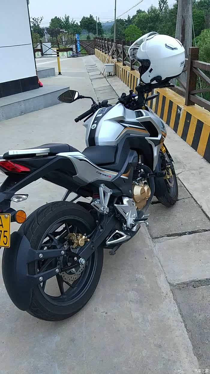 2622 | 回复: 27 摩托车论坛 偶滴cb190r 19楼发